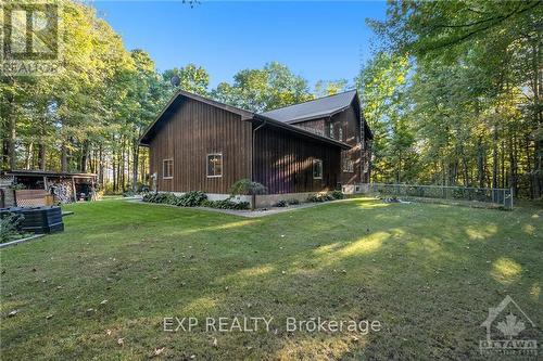 325 Haskins Road, North Grenville, ON - Outdoor