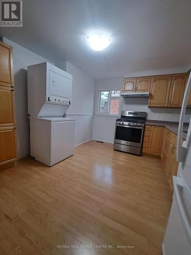 111 Tait Street, Cambridge, ON - Indoor Photo Showing Laundry Room