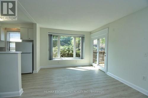 26 Highcliffe Avenue, Hamilton, ON - Indoor Photo Showing Other Room