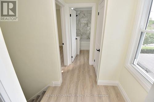 26 Highcliffe Avenue, Hamilton, ON - Indoor Photo Showing Other Room