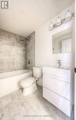 Unit # 210 - 7 Erie Avenue, Brantford, ON - Indoor Photo Showing Bathroom