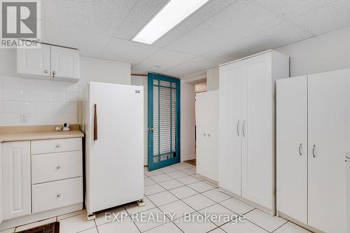 142 Lane Street, Guelph, ON - Indoor