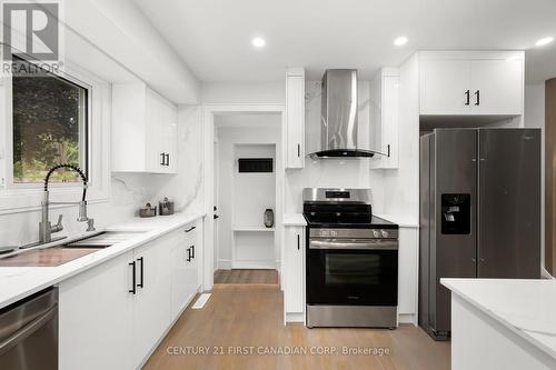 680 Millbank Drive, London, ON - Indoor Photo Showing Kitchen