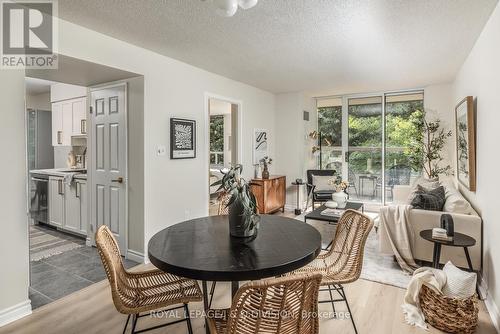 216 - 253 Merton Street, Toronto, ON - Indoor Photo Showing Dining Room