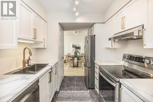 216 - 253 Merton Street, Toronto, ON - Indoor Photo Showing Kitchen With Stainless Steel Kitchen With Upgraded Kitchen