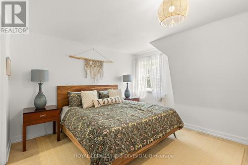 32C Massey Street, Toronto, ON - Indoor Photo Showing Bedroom