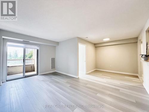 315 - 88 Grandview Way, Toronto, ON - Indoor Photo Showing Other Room