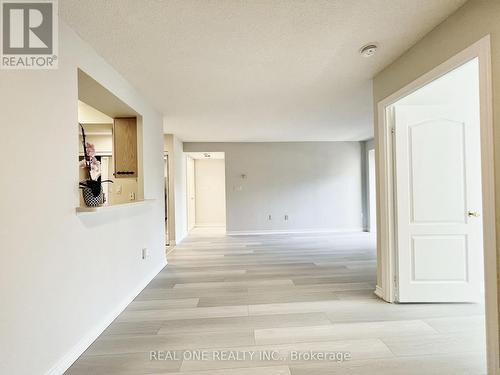 315 - 88 Grandview Way, Toronto, ON - Indoor Photo Showing Other Room