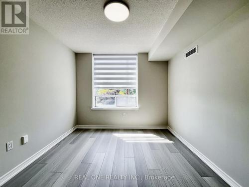 315 - 88 Grandview Way, Toronto, ON - Indoor Photo Showing Other Room