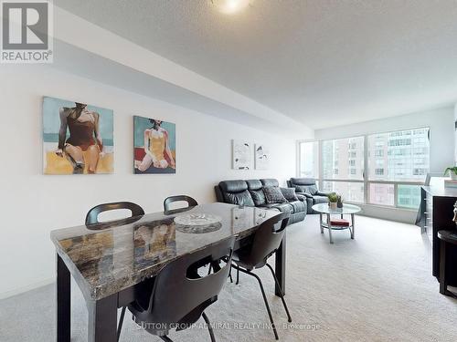 1511 - 18 Lee Centre Drive, Toronto, ON - Indoor Photo Showing Dining Room