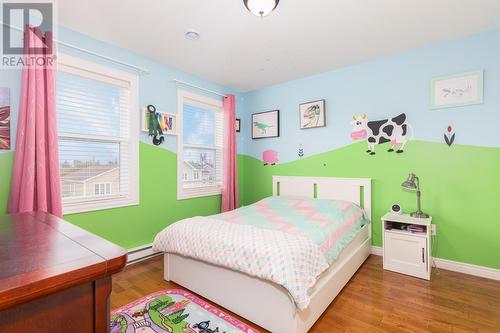 18 Green Acre Drive, St. John'S, NL - Indoor Photo Showing Bedroom