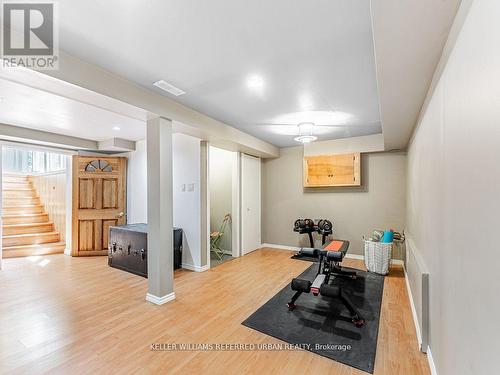 32 Woodgarden Crescent, Toronto, ON - Indoor