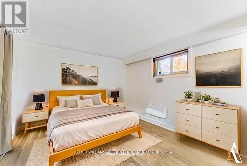 32 Woodgarden Crescent, Toronto, ON - Indoor Photo Showing Bedroom