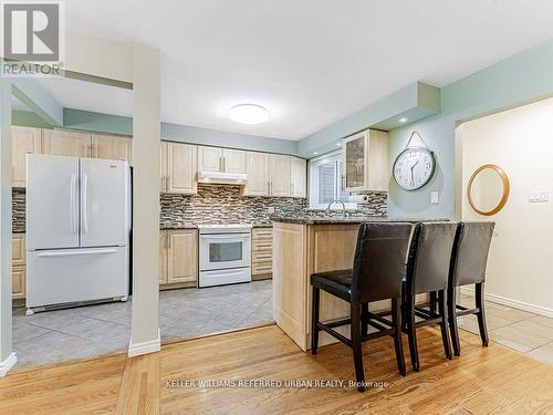 32 Woodgarden Crescent, Toronto, ON - Indoor Photo Showing Kitchen