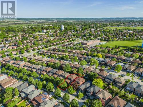 33 Prince Drive, Bradford West Gwillimbury, ON - Outdoor With View