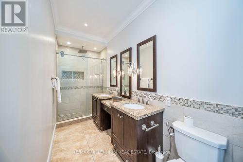 75 Parkheights Trail, King, ON - Indoor Photo Showing Bathroom