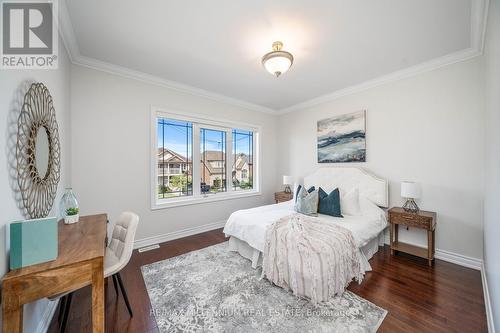 75 Parkheights Trail, King, ON - Indoor Photo Showing Bedroom