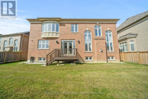 75 Parkheights Trail, King, ON - Outdoor