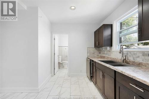 2260 Cadillac Street, Windsor, ON - Indoor Photo Showing Kitchen With Double Sink