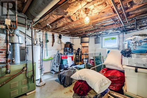 136 Talbot Street West, Leamington, ON - Indoor Photo Showing Basement