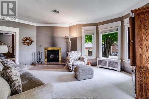 136 Talbot Street West, Leamington, ON - Indoor Photo Showing Living Room With Fireplace