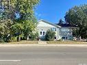 335 Chaplin Street W, Swift Current, SK  - Outdoor 