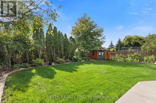 7712 South Wood Drive, Niagara Falls, ON - Outdoor