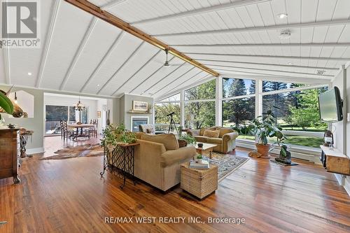 144 Old Mill Road, Kawartha Lakes, ON - Indoor Photo Showing Living Room