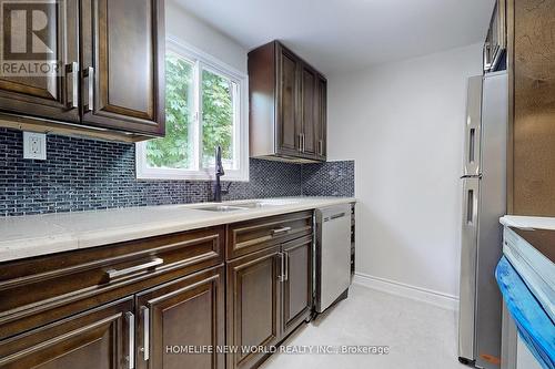 16 Third Street, Kawartha Lakes, ON - Indoor Photo Showing Kitchen