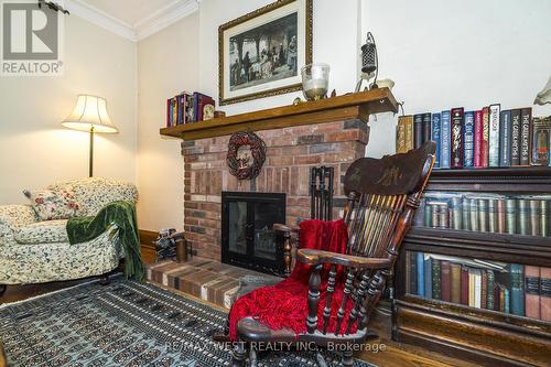 9 A&B Humewood Drive, Toronto, ON - Indoor With Fireplace