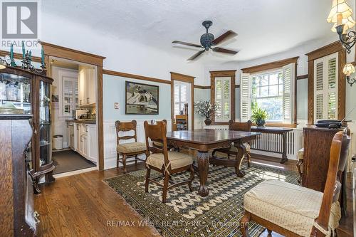 9 A&B Humewood Drive, Toronto, ON - Indoor Photo Showing Dining Room