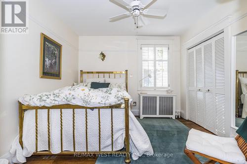 9 A&B Humewood Drive, Toronto, ON - Indoor Photo Showing Bedroom