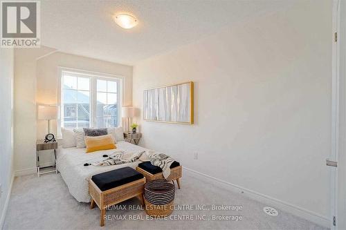 259 Danzatore Path, Oshawa, ON - Indoor Photo Showing Bedroom