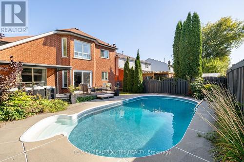 808 Grandview Street N, Oshawa, ON - Outdoor With In Ground Pool With Deck Patio Veranda