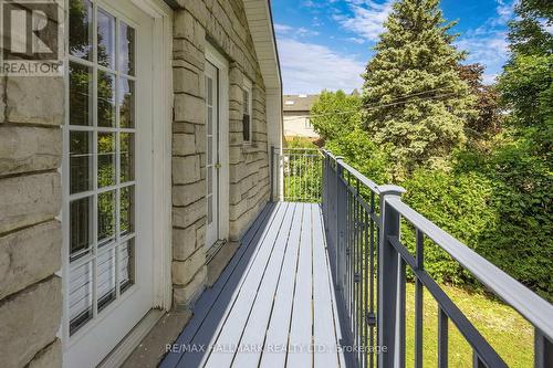 180 Olde Bayview Avenue, Richmond Hill, ON - Outdoor