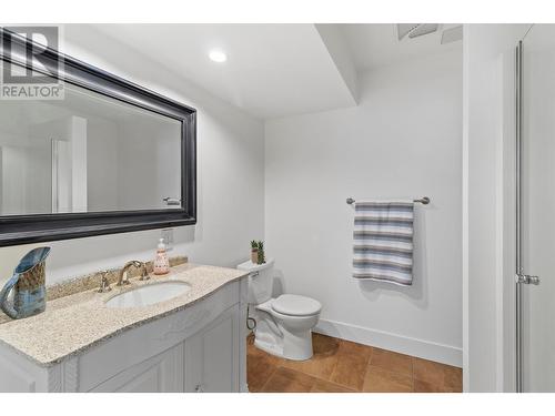 1911 Kechika Street, Kamloops, BC - Indoor Photo Showing Bathroom