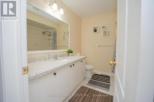 14 Seed Court, Brampton, ON - Indoor Photo Showing Bathroom