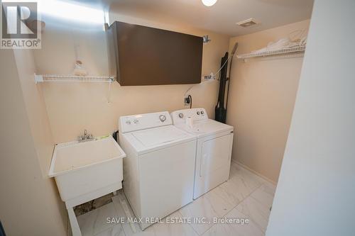 14 Seed Court, Brampton, ON - Indoor Photo Showing Laundry Room