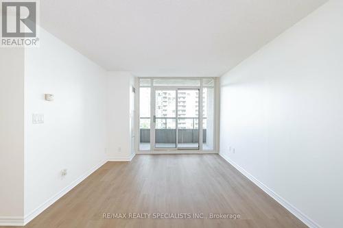 1615 - 335 Rathburn Road W, Mississauga, ON - Indoor Photo Showing Other Room