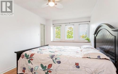 3875 Allcroft Road, Mississauga, ON - Indoor Photo Showing Bedroom