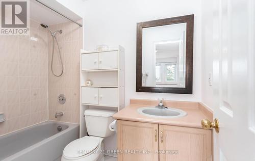 3875 Allcroft Road, Mississauga, ON - Indoor Photo Showing Bathroom