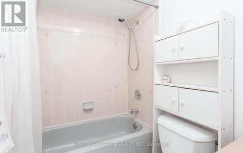 3875 Allcroft Road, Mississauga, ON - Indoor Photo Showing Bathroom