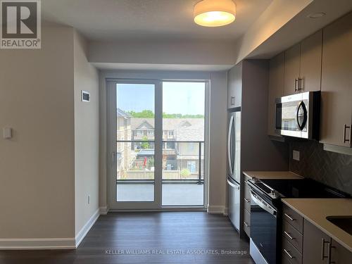 307 - 3200 William Colston Avenue, Oakville, ON - Indoor Photo Showing Kitchen