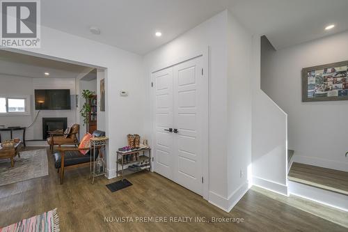 256 Pearl Street, North Middlesex (Parkhill), ON - Indoor Photo Showing Other Room