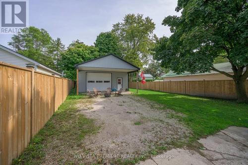 256 Pearl Street, North Middlesex (Parkhill), ON - Outdoor With Backyard