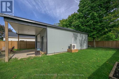 256 Pearl Street, North Middlesex (Parkhill), ON - Outdoor