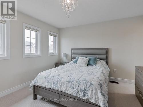 25 Keenan Drive, Adjala-Tosorontio, ON - Indoor Photo Showing Bedroom