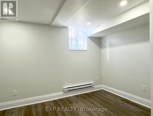 21 Coldwell Bay Circle, Vaughan, ON - Indoor Photo Showing Other Room