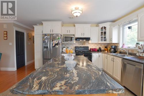 70 Camrose Drive, Paradise, NL - Indoor Photo Showing Kitchen With Stainless Steel Kitchen With Double Sink