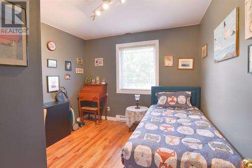 70 Camrose Drive, Paradise, NL - Indoor Photo Showing Bedroom